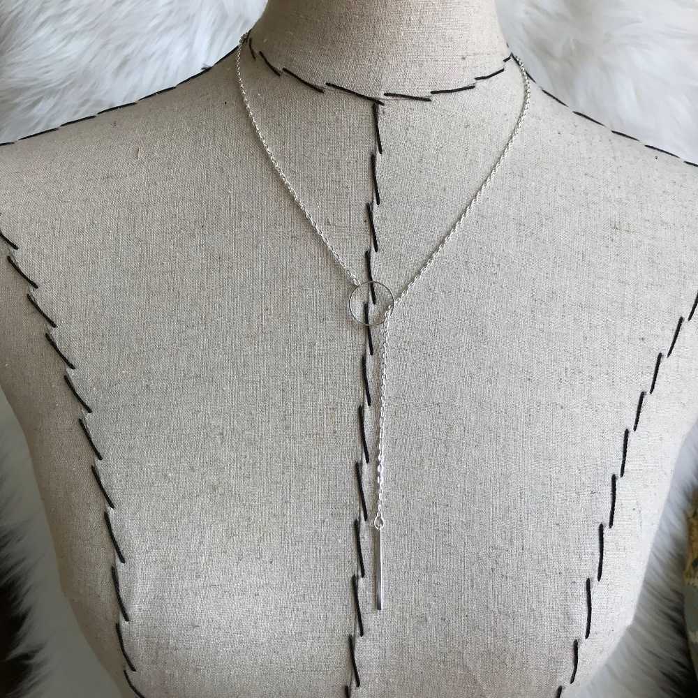 Ring Circle Hoop Bar adjustable necklace, NWT! - Picture 3 of 4